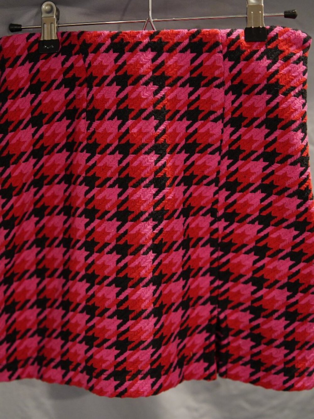 Boutique Houndstooth Skirt